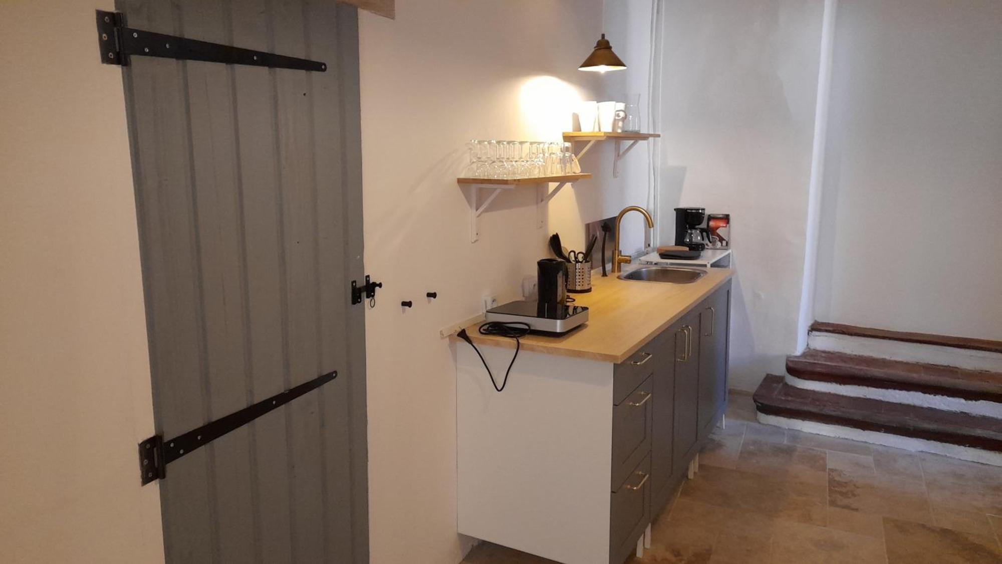 La Tour De Pezene Bed and Breakfast Anduze Rum bild