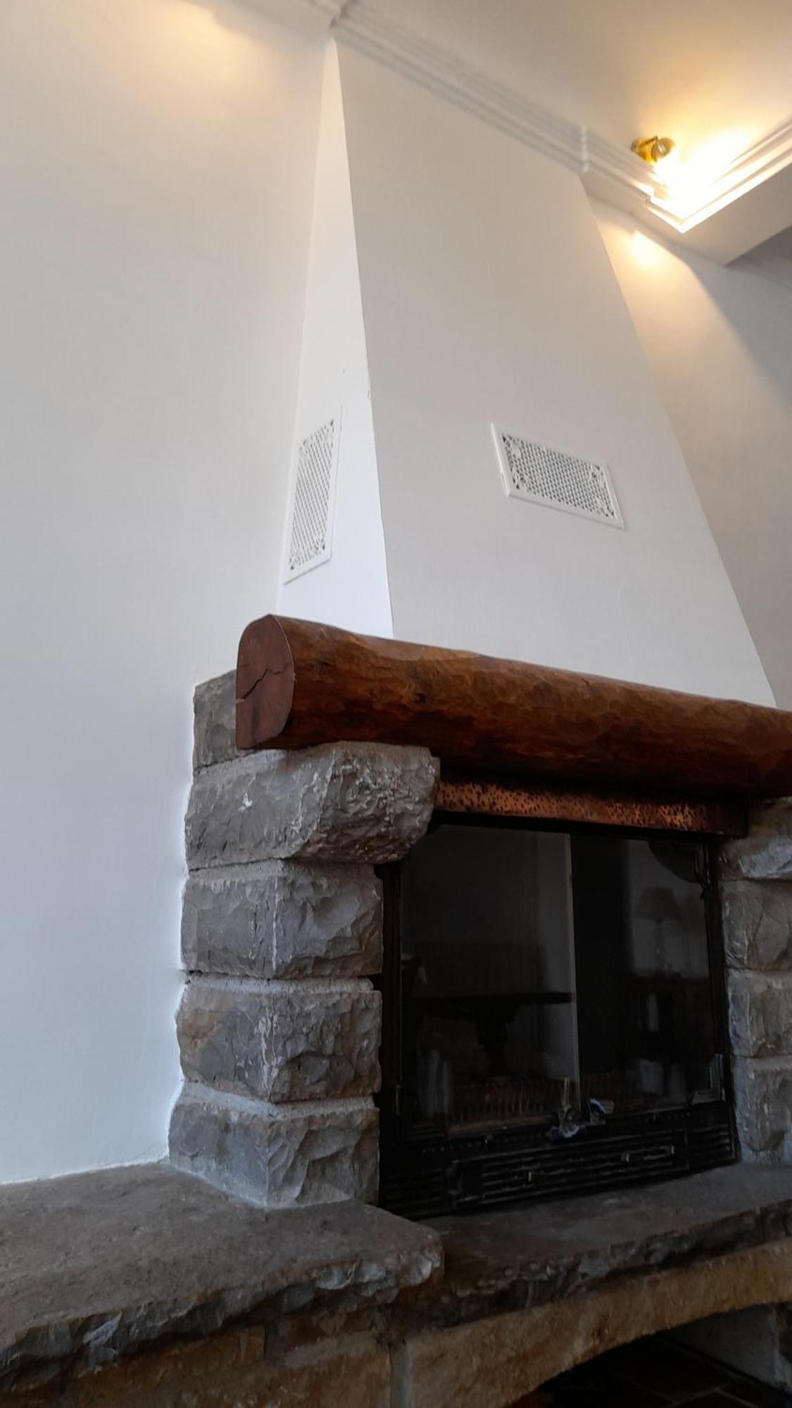 La Tour De Pezene Bed and Breakfast Anduze Rum bild